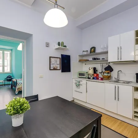 Aurora Vatican House Rome