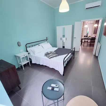 Aurora Vatican House *